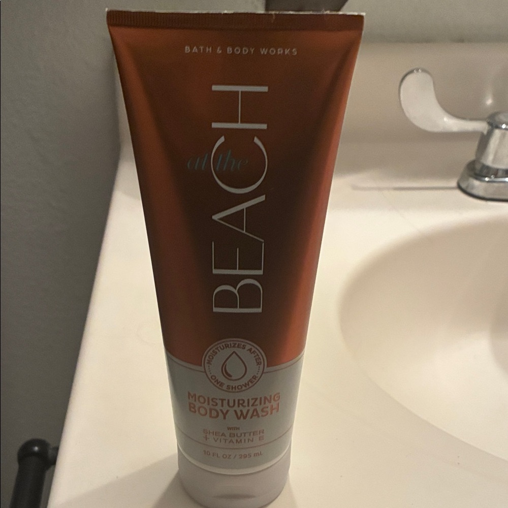 Bath & Body Works at The Beach Body Wash